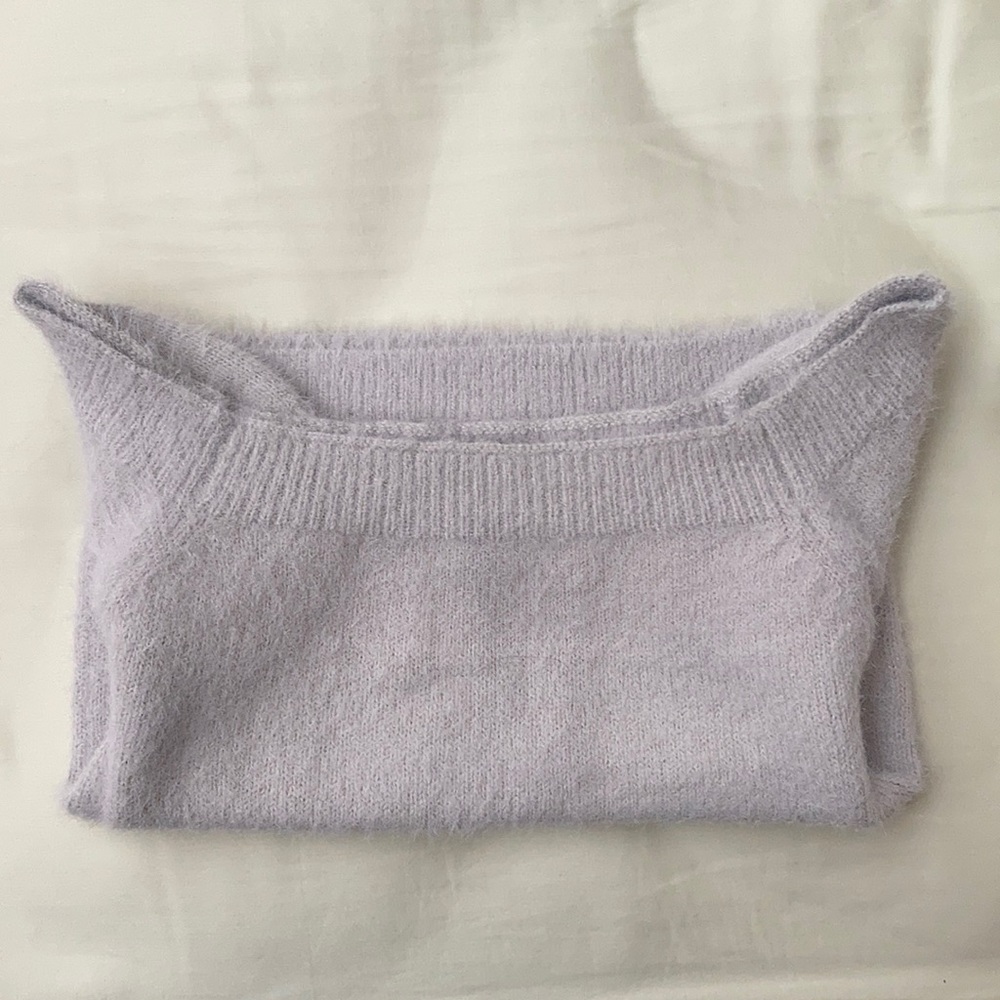 Kendall & Kylie Grey Fuzzy Cropped Sweater